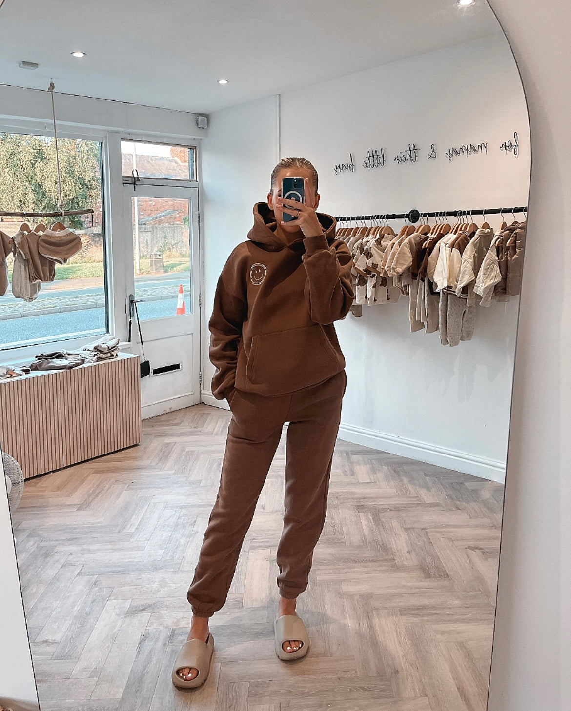 Adults MLBC Joggers - Choc Brown